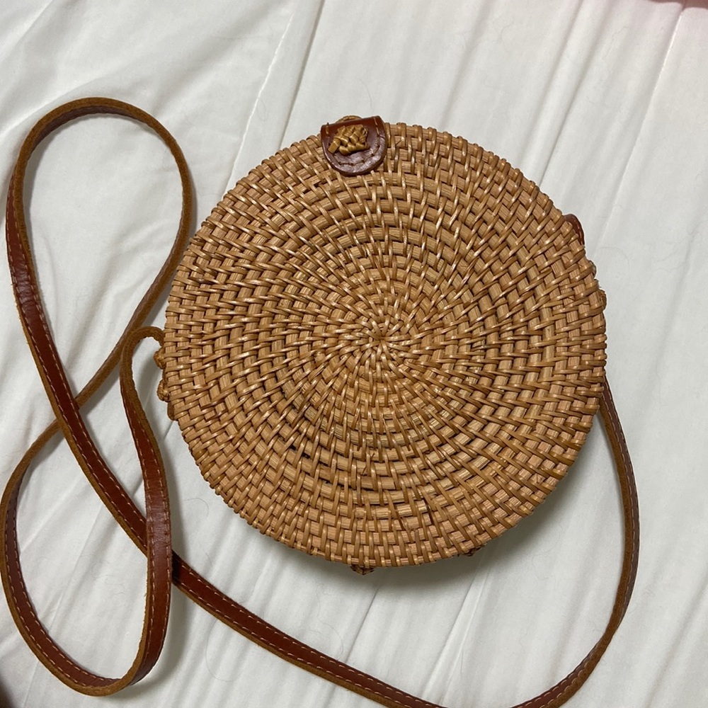 Woven purse
